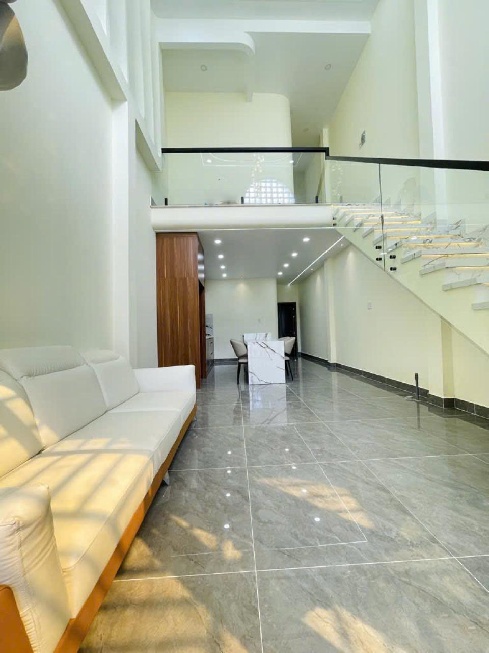 Nhà mới 2 tầng HXT 67m2, Vuông – Thạnh lộc 40 Q12 - Ảnh 1